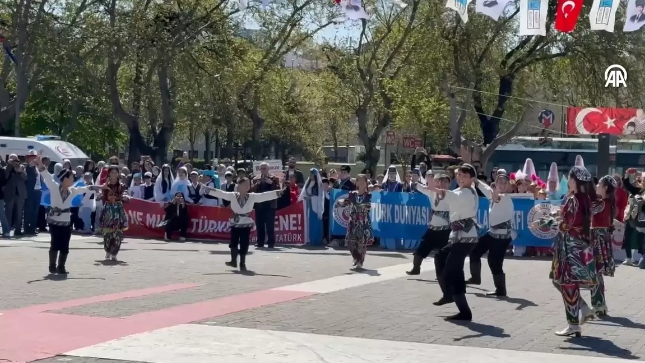İstanbul’da Türk Dünyası rüzgarı! 14 farklı bölgeden 250 çocuk Kadıköy’ü renklendirdi 5