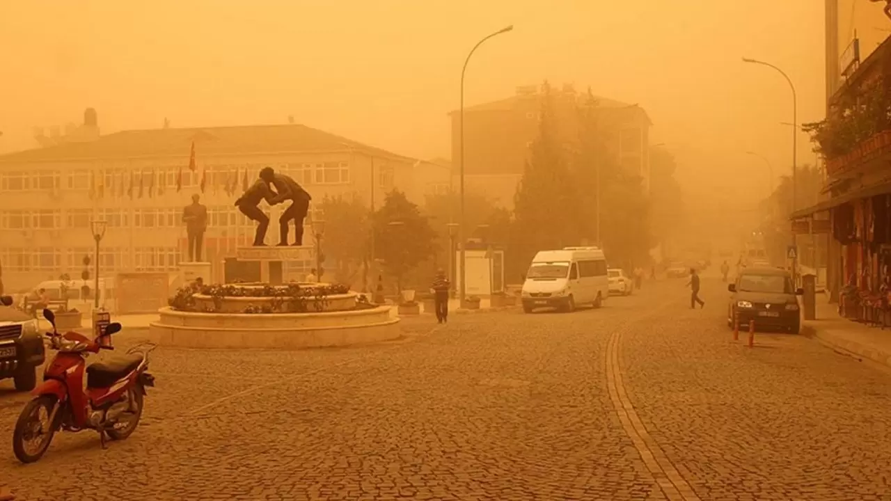 Batı’da toz taşınımı, Doğu’da çığ riski 3