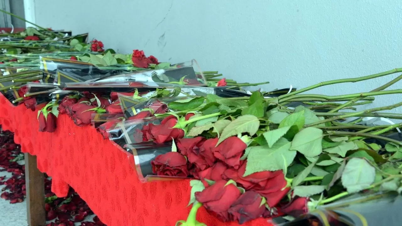 Katliamın tanığı çocukların okulda kalan eşyaları ailelerine teslim edildi 5