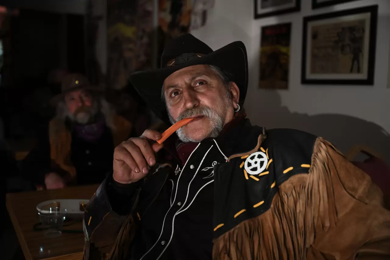 Samatya’da bir Vahşi Batı kasabası: Bu kahvehanede sadece 'Kovboylar' var! 15