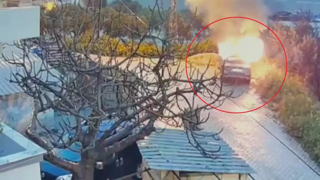 Hatay’da kan donduran olay! Aracını ateşe veren şahsı kamerada izleyince şoke oldu 2