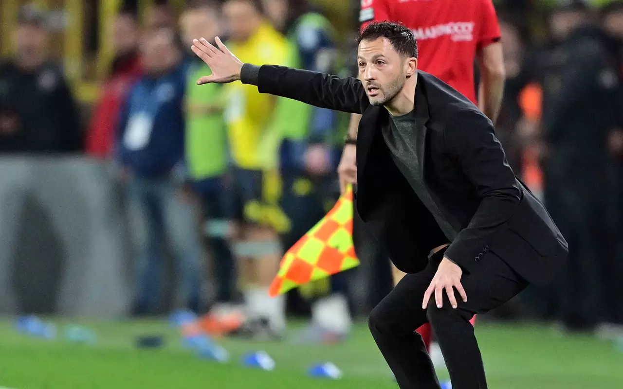 Fenerbahçe - Beşiktaş derbi maçına damga vuran anlar 20