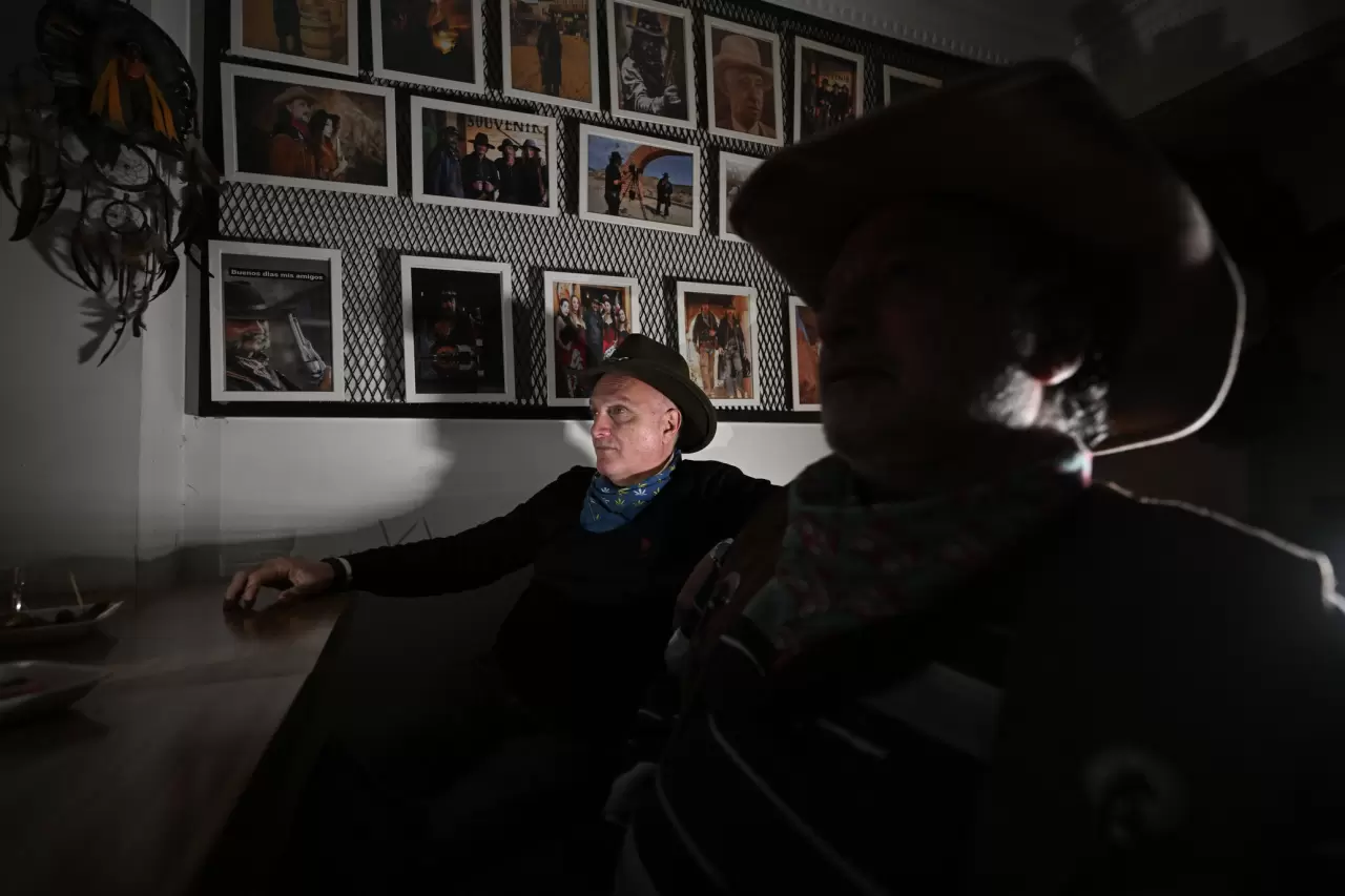 Samatya’da bir Vahşi Batı kasabası: Bu kahvehanede sadece 'Kovboylar' var! 10