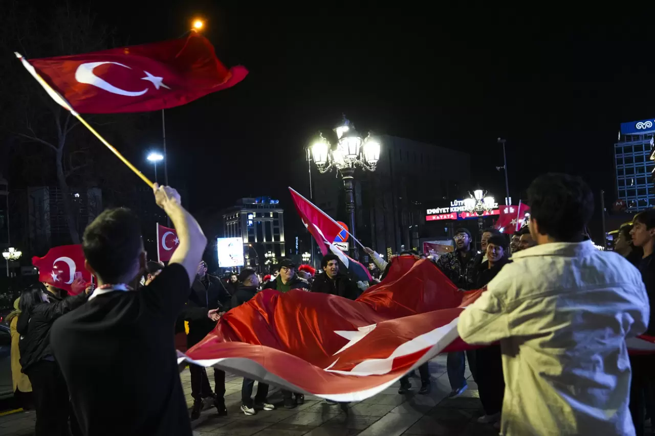 Millilerimiz 24 yıl sonra Dünya Kupası'nda! Ankara'da coşkuyla kutlanıyor 4