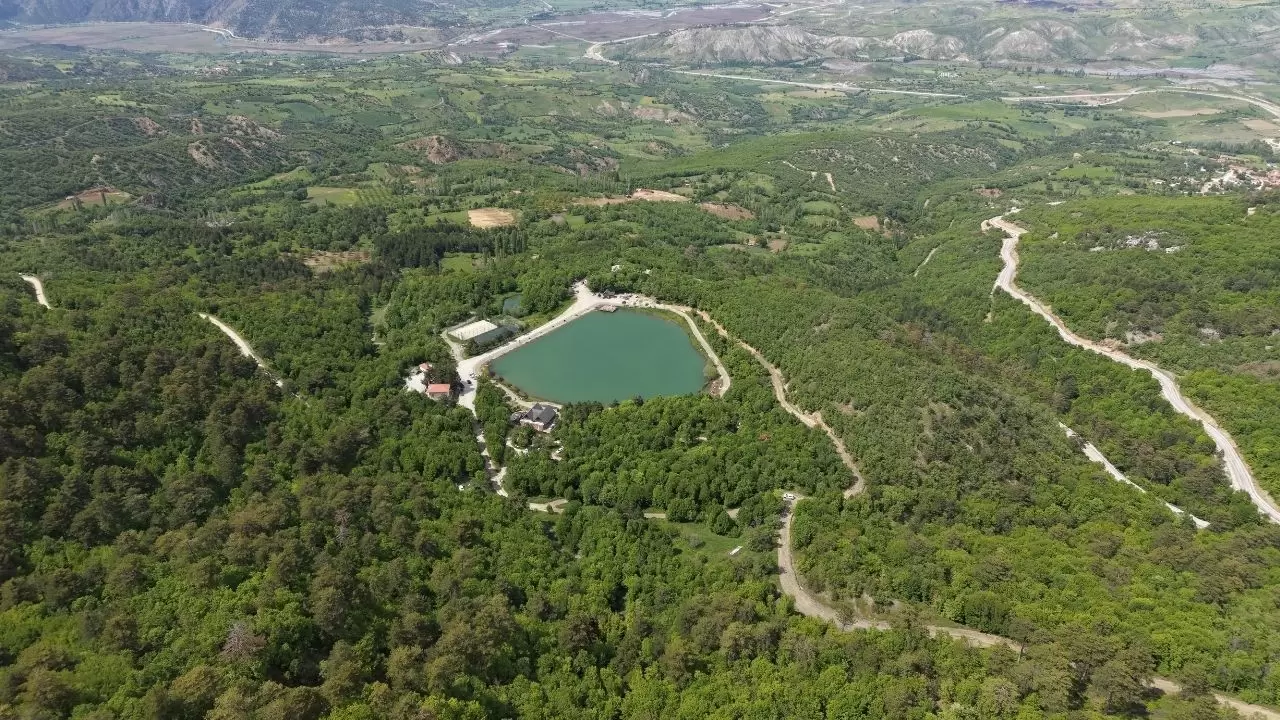 Ormanın kalbindeki 'saklı cennet' ziyaretçi akınına uğruyor! 11