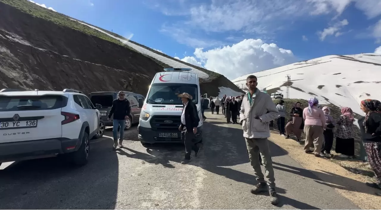 100 metrelik uçuruma yuvarlandılar 7