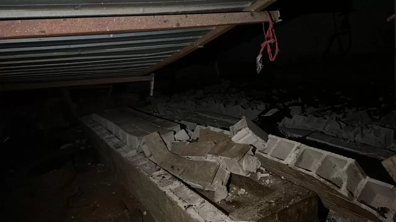 Şanlıurfa'da dev hortum dehşeti! Evler ve ahırlar kağıt gibi dağıldı 4