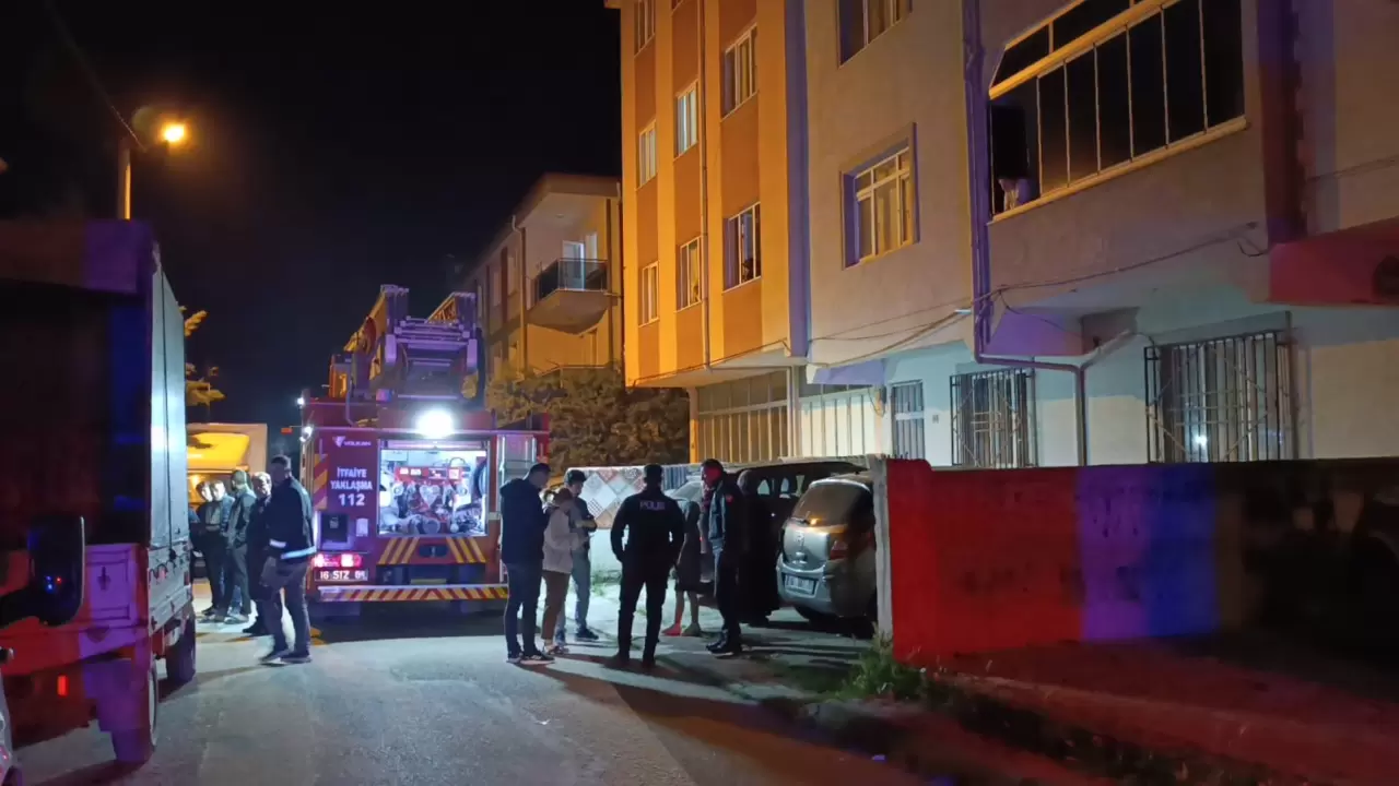 Eski eşinin evine molotof atıp yaktı, doğalgaz kombisi patladı! 1