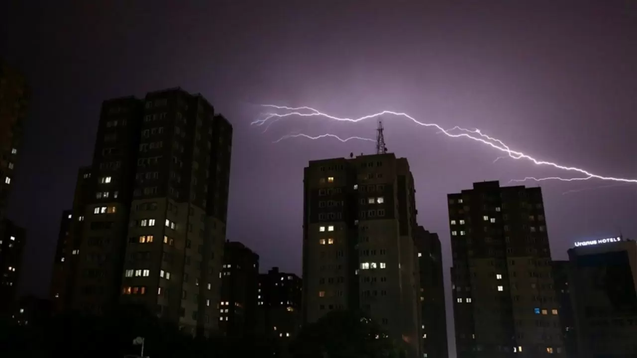 Türkiye genelinde sağanak yağış! 6
