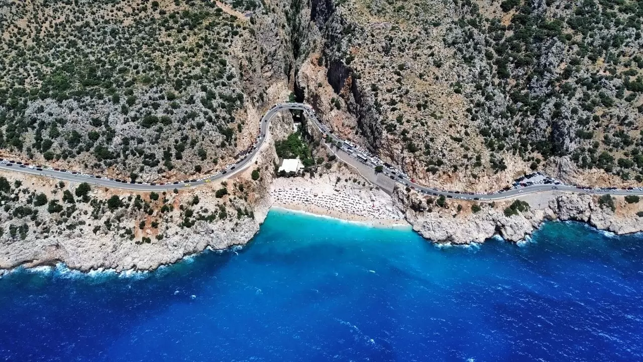 Turkuaz cennet Avrupa'nın en iyi 10 plajı arasına girdi! Listede Türkiye'den tek isim... 4