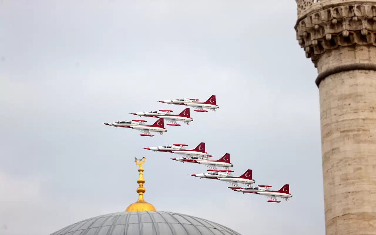 Türk Yıldızları, Konya'da nefes kesti 6