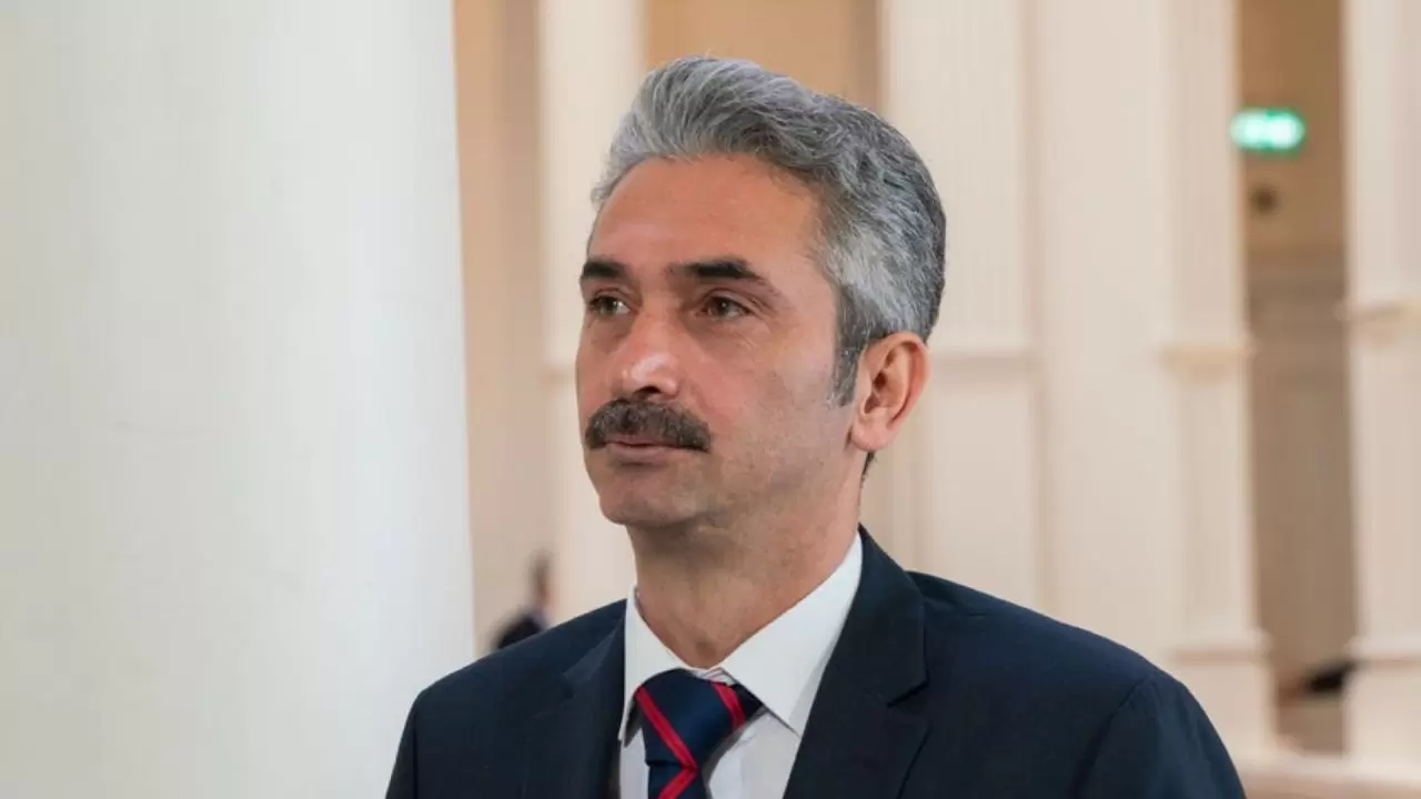 Kıvılcım ve Ömer arasında büyük yüzleşme 24
