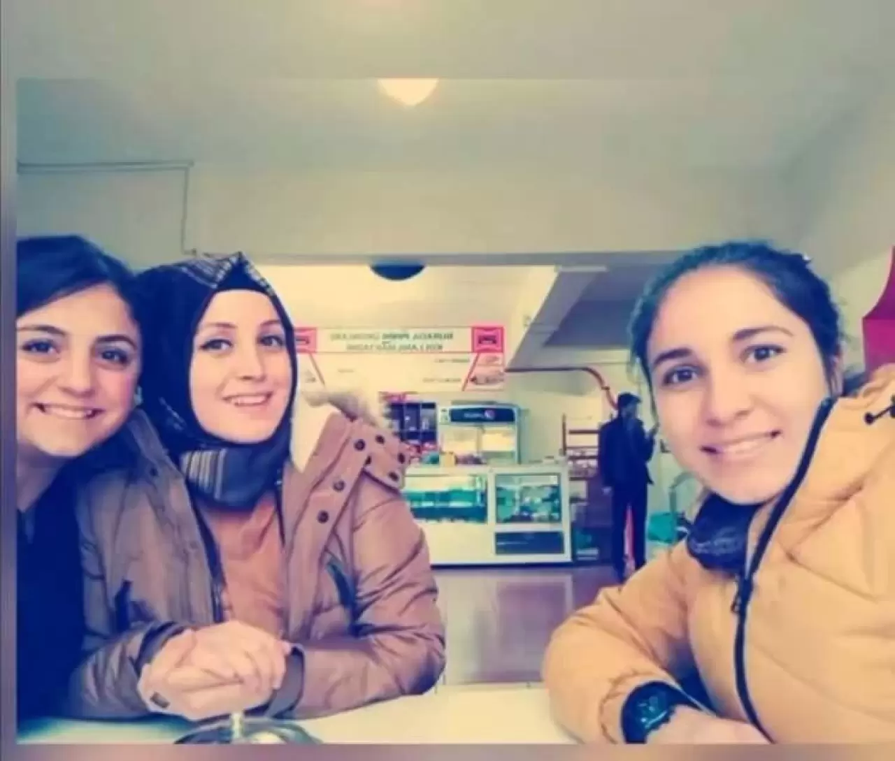 Gülistan Doku'nun daha önce hiç görülmemiş fotoğrafları ortaya çıktı 8