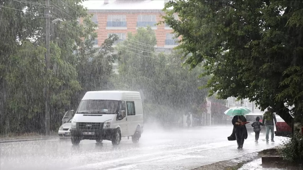 Marmara ve Ege’de kuvvetli yağış uyarısı 9
