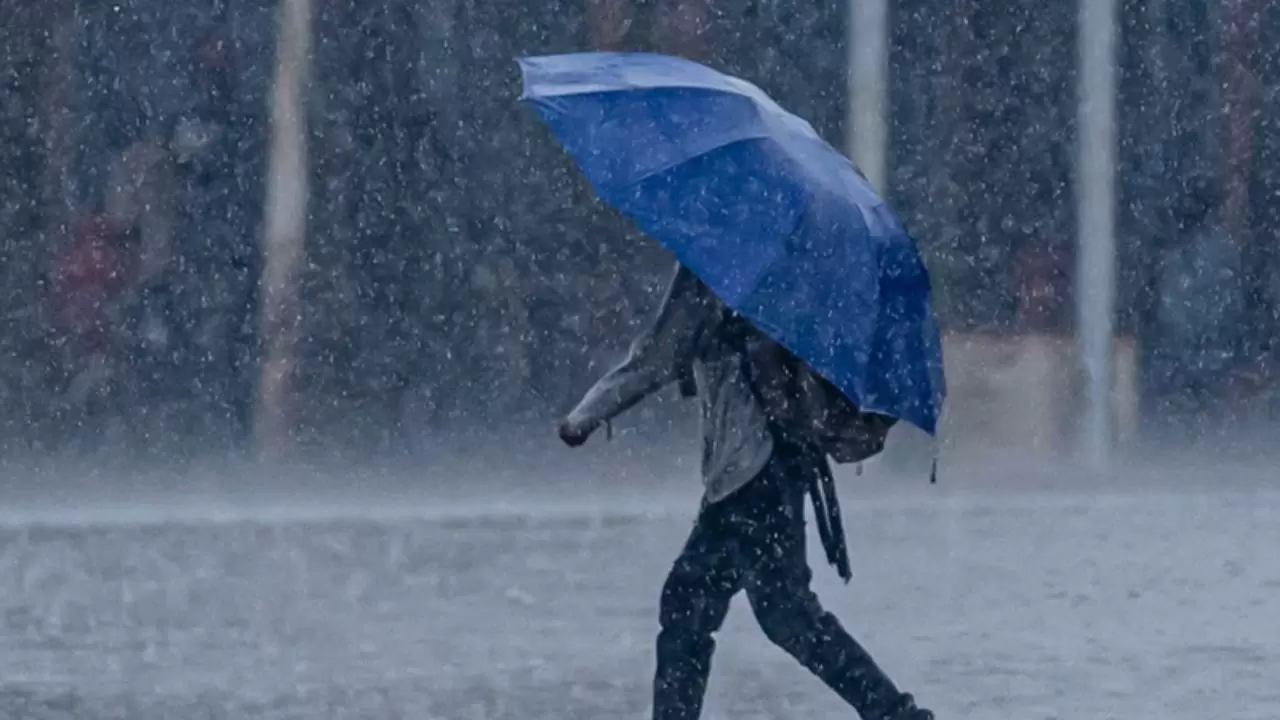 Meteoroloji’den 'kuvvetli' uyarı! Bugün dışarı çıkacaklar dikkat: Sağanak ve gök gürültüsü hangi illeri vuracak? 6
