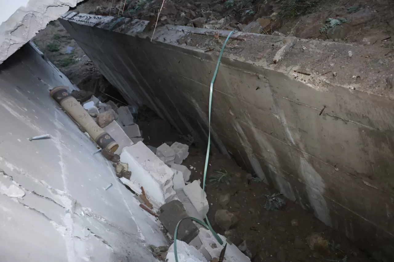 Nevşehir'de sabaha karşı dehşet! 'Yıldırım düştü sandık, istinat duvarı evimize girdi' 4