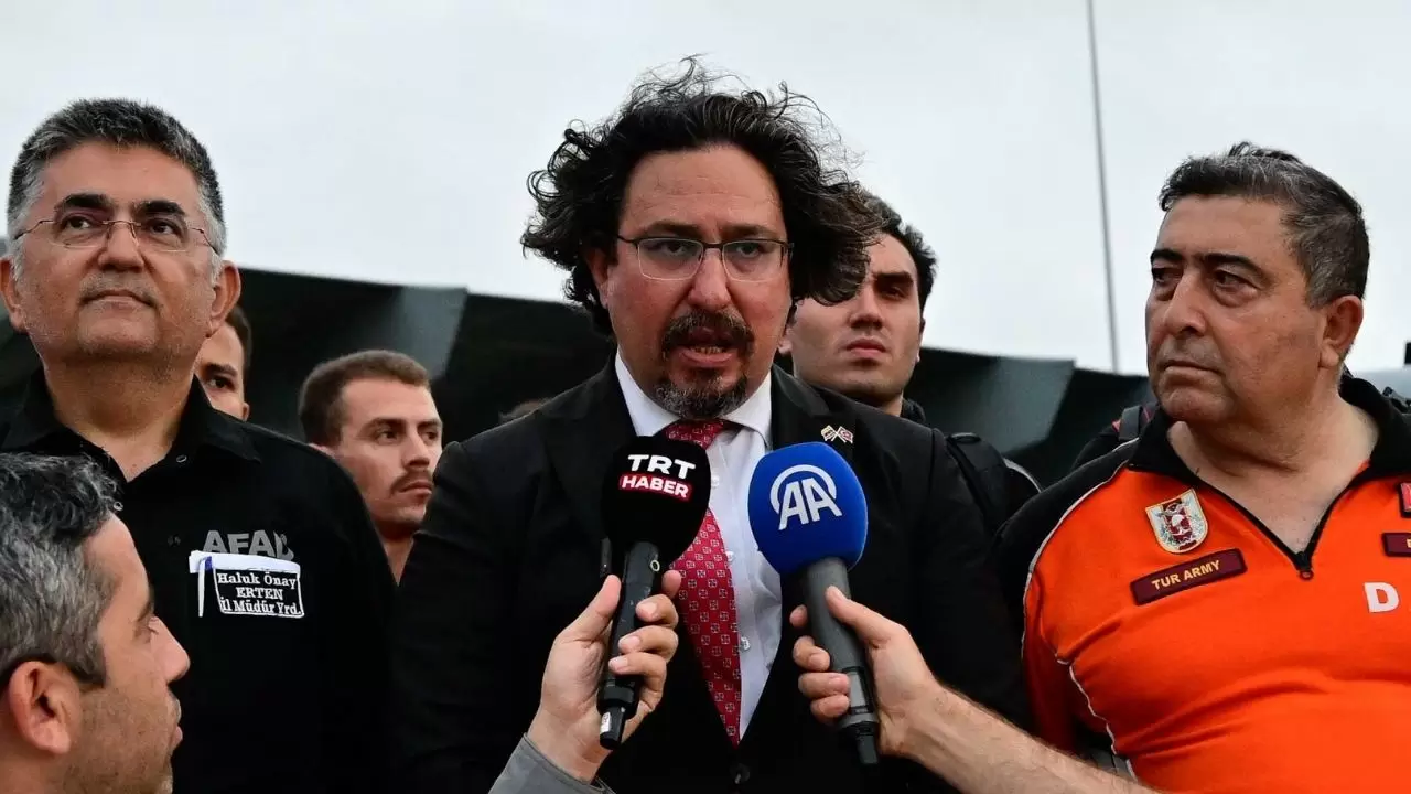 Deprem bölgesine Türkiye'den destek! AFAD, UMKE ve TSK Venezuela'da 3