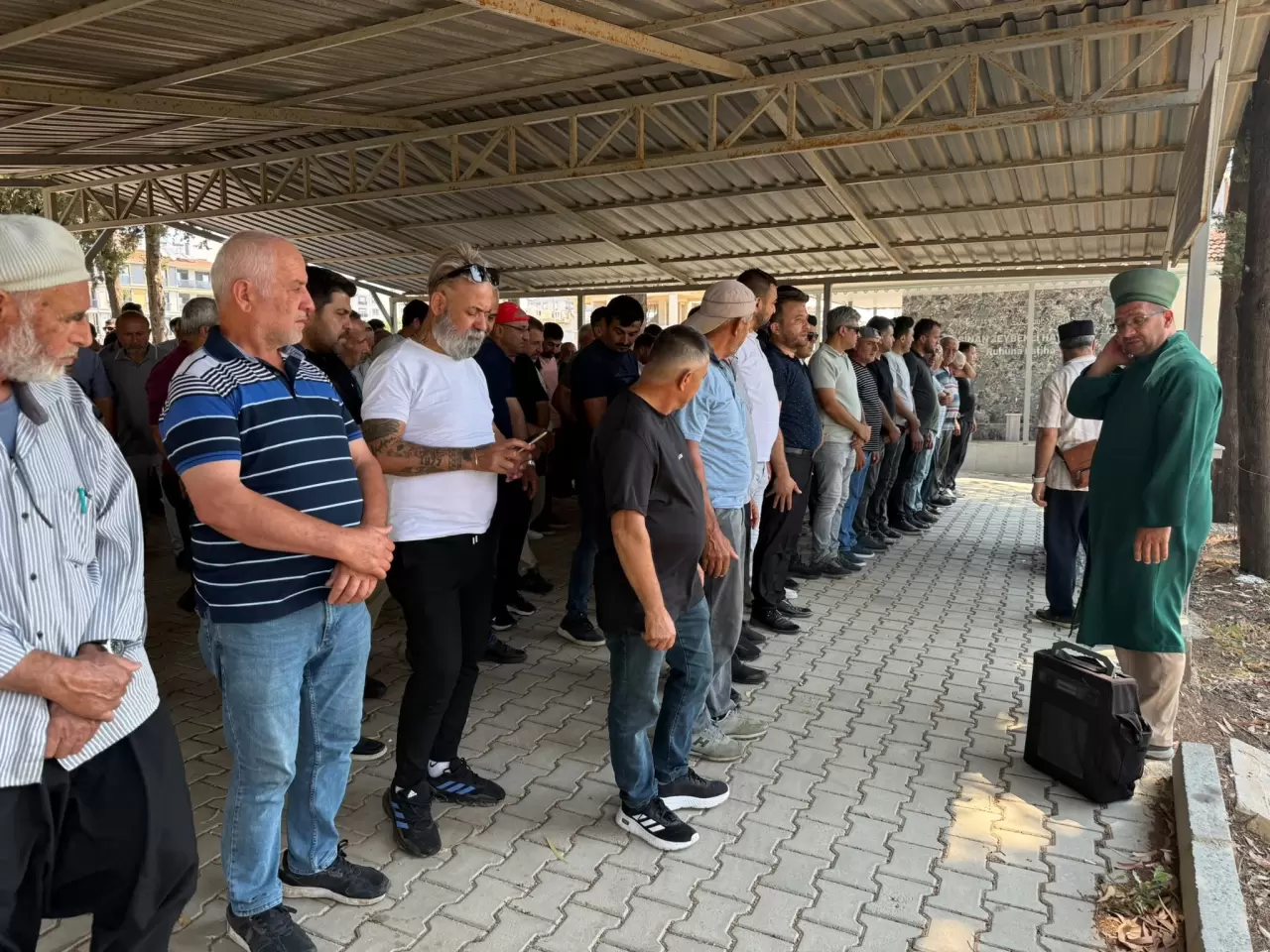 Okula götürdüğü kızını kazada kaybetmişti 3
