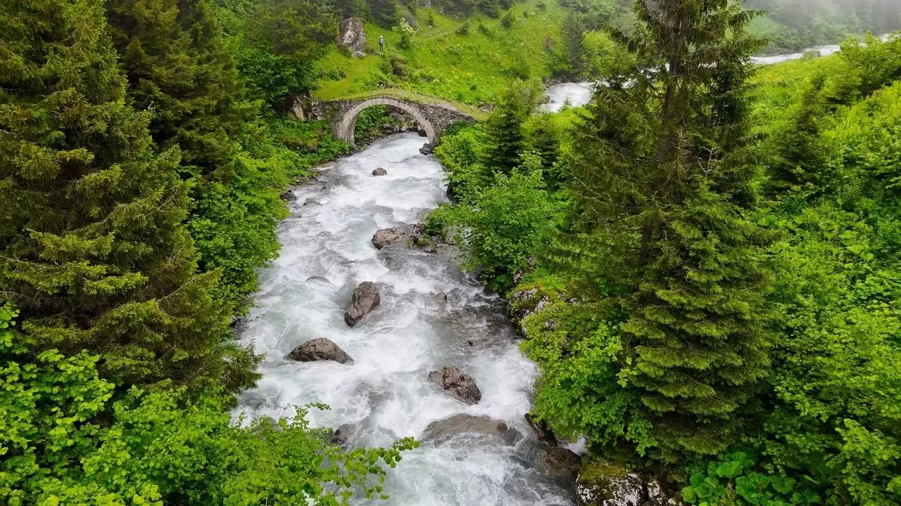 Gümüşhane'deki Santa Harabeleri ziyaretçilerin akınına uğruyor 4