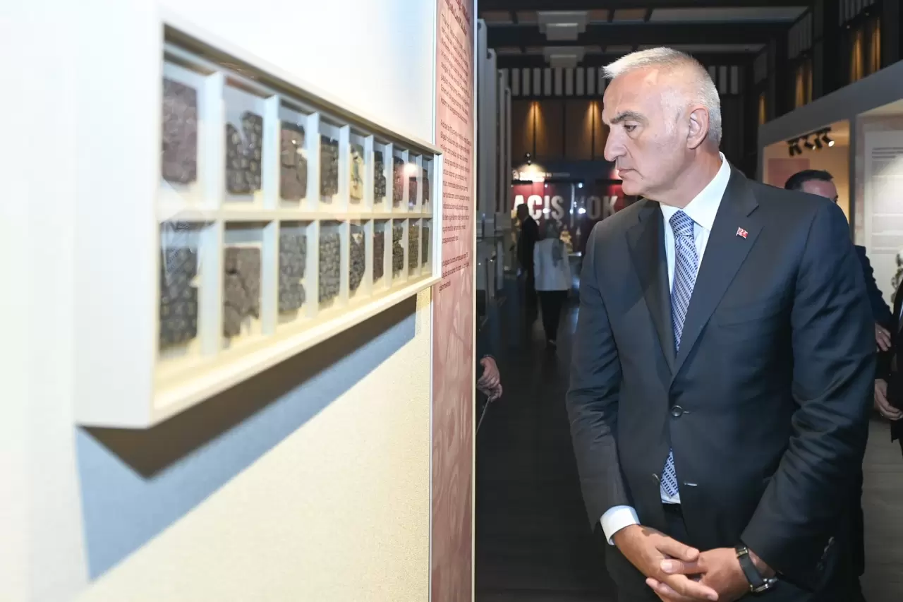 Bakan Ersoy açıkladı: En çok ziyaret edilen müze ve ören yerleri belli oldu! 1