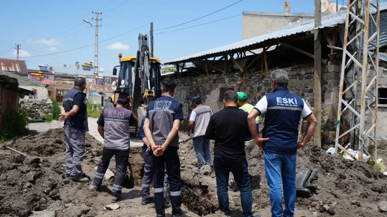 Erzurum'daki kazıda mühimmat ve tarihi kalıntılar bulundu 6