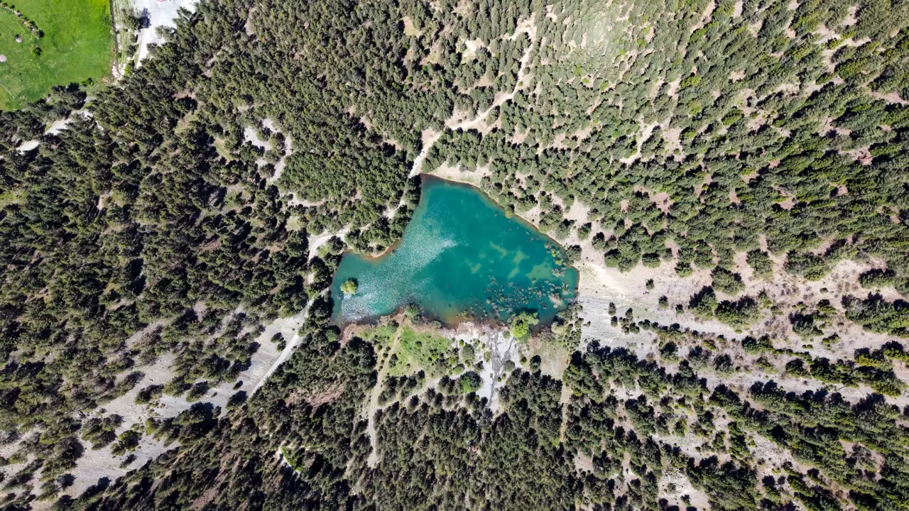 Erzurum'un saklı cenneti: Bu gölü gören hayran kalıyor 2