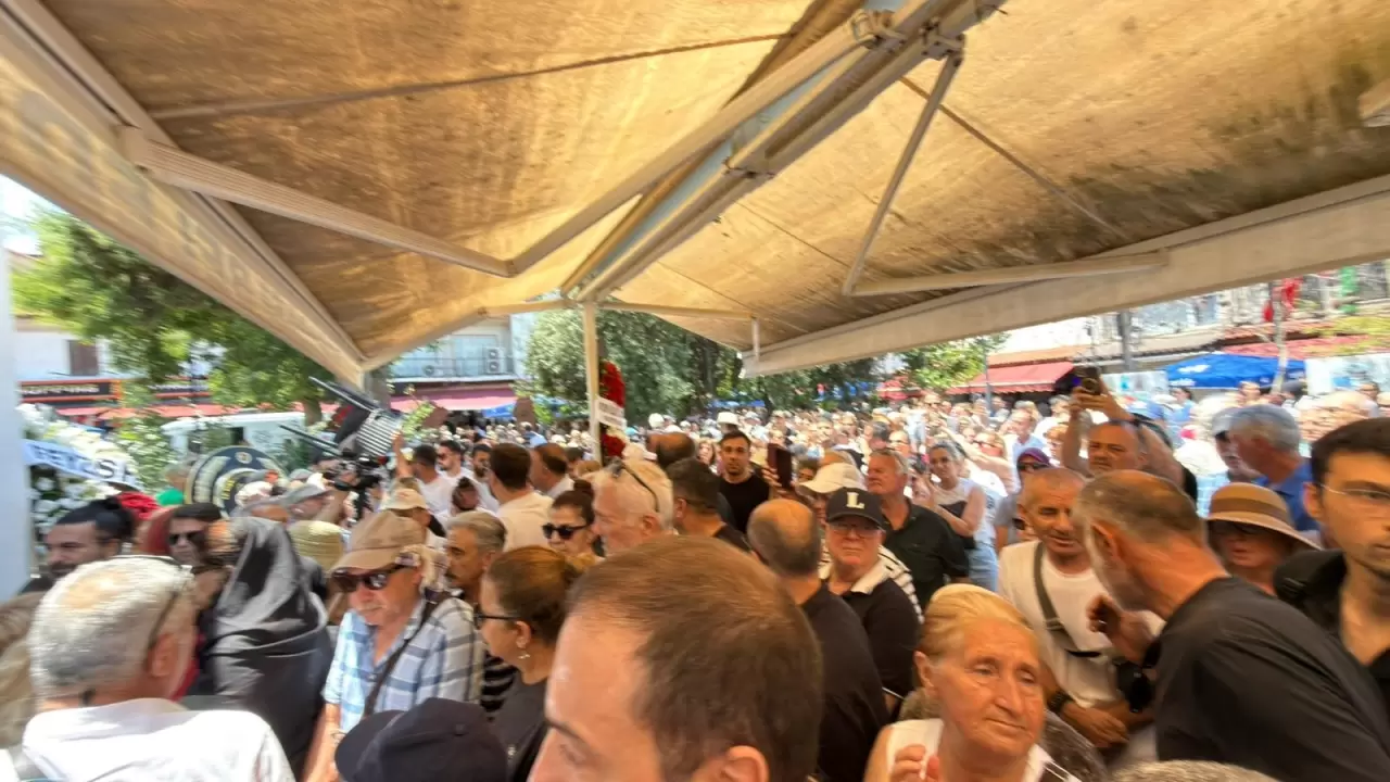 35 yaşındaki oyuncunun cenaze töreninden ilk görüntüler 3