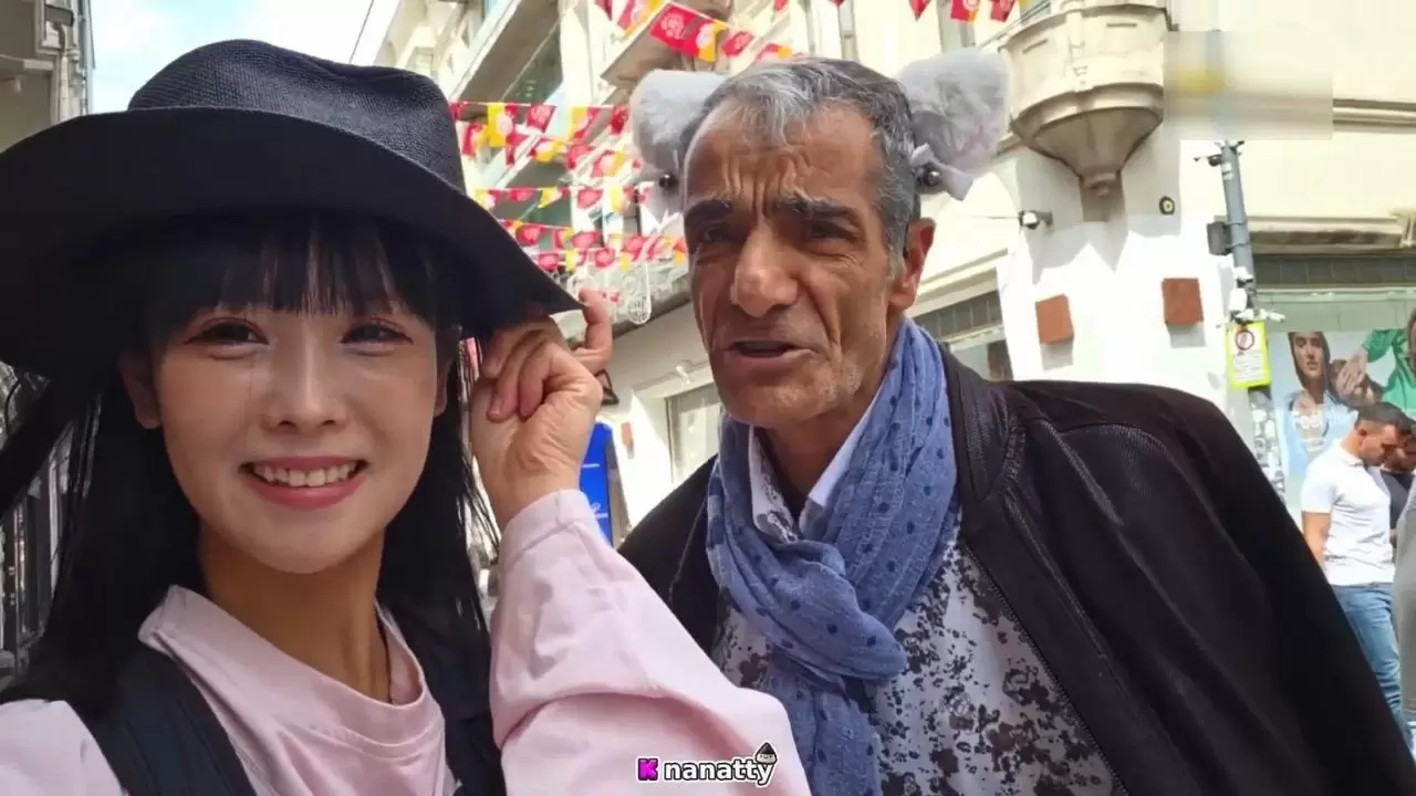İstiklal Caddesi’nde Japon yayıncıyı rahatsız eden şüpheli yakalandı 8