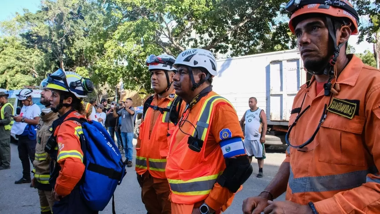 Venezuela'da deprem felaketi büyüyor: Can kaybı 1719'a yükseldi 10