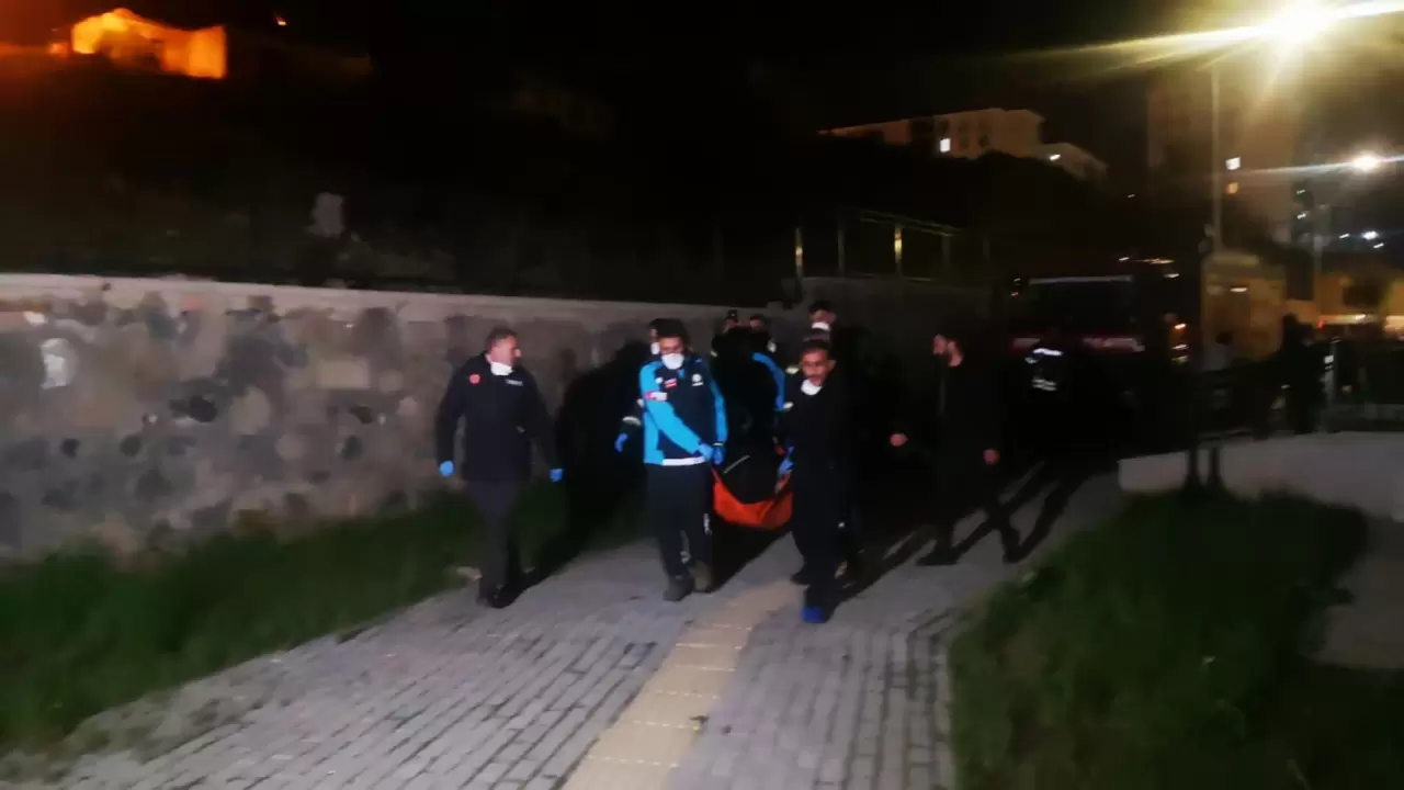 Diyaliz hastası kadın hayatını kaybetti 5