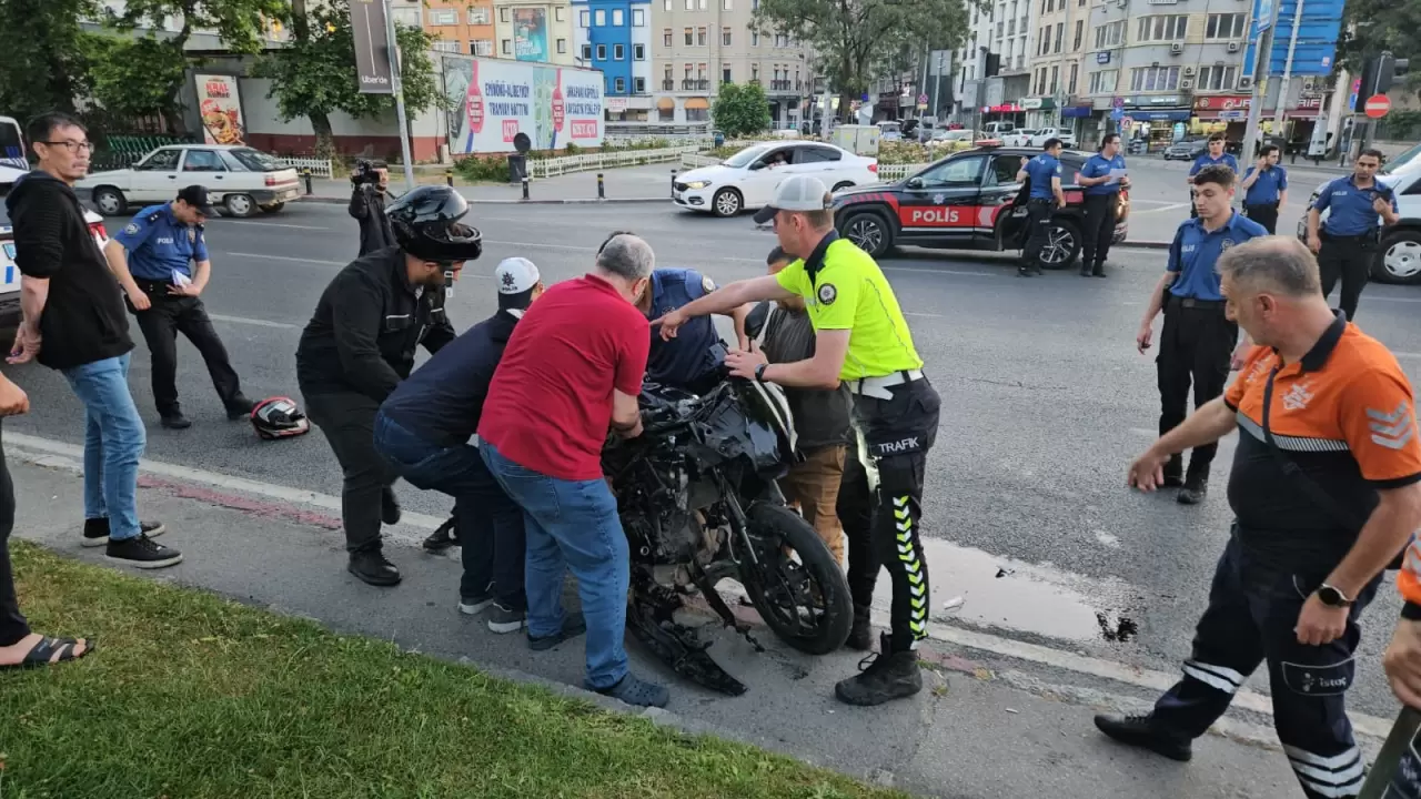 3 motosiklet çarpıştı, çok sayıda yaralı var! 6