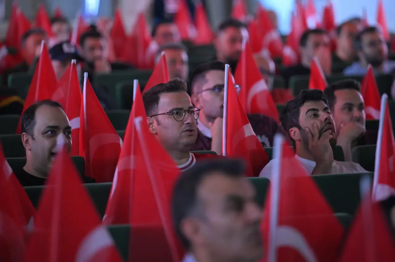 81 il tek yürek: Türkiye’nin dört bir yanında milli maç coşkusu 5