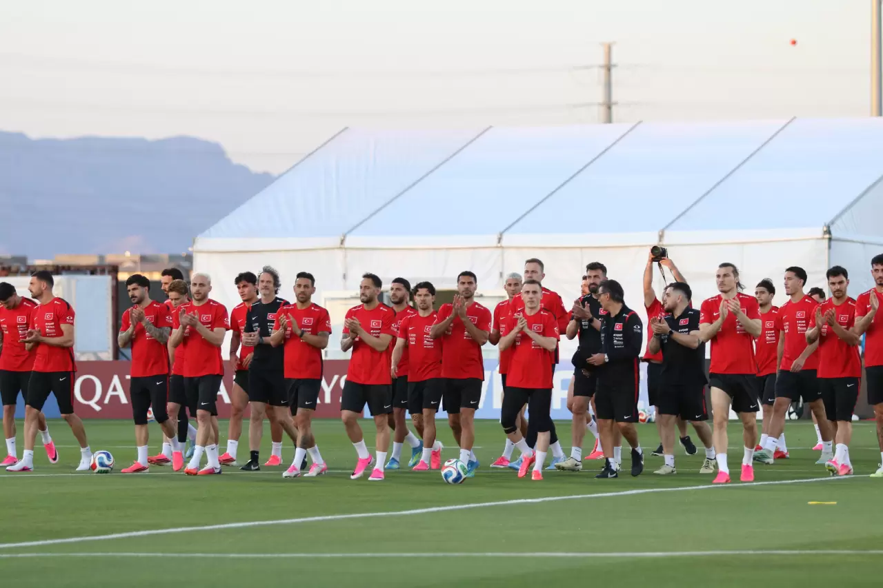 Milli Takım'da Arizona Kampı: Taraftarlara açık ilk antrenman tamamlandı 15
