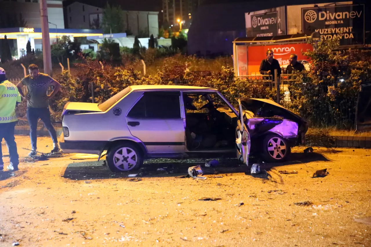 Kastamonu’da zincirleme kaza: Yardım etmeye çalışanlara çarptı, 6 yaralı 5