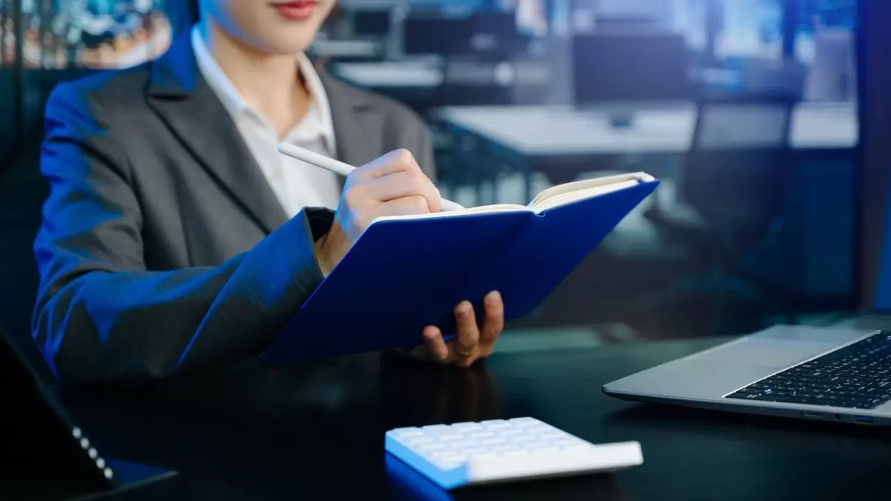 Küresel piyasalarda haftaya karışık başlangıç: Teknoloji hisselerinde satış baskısı! 8