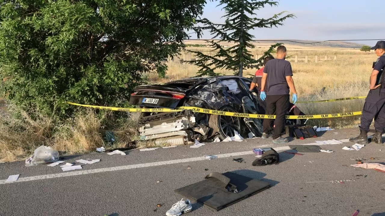 Nevşehir'deki trafik kazasında 3 can kaybı! 1