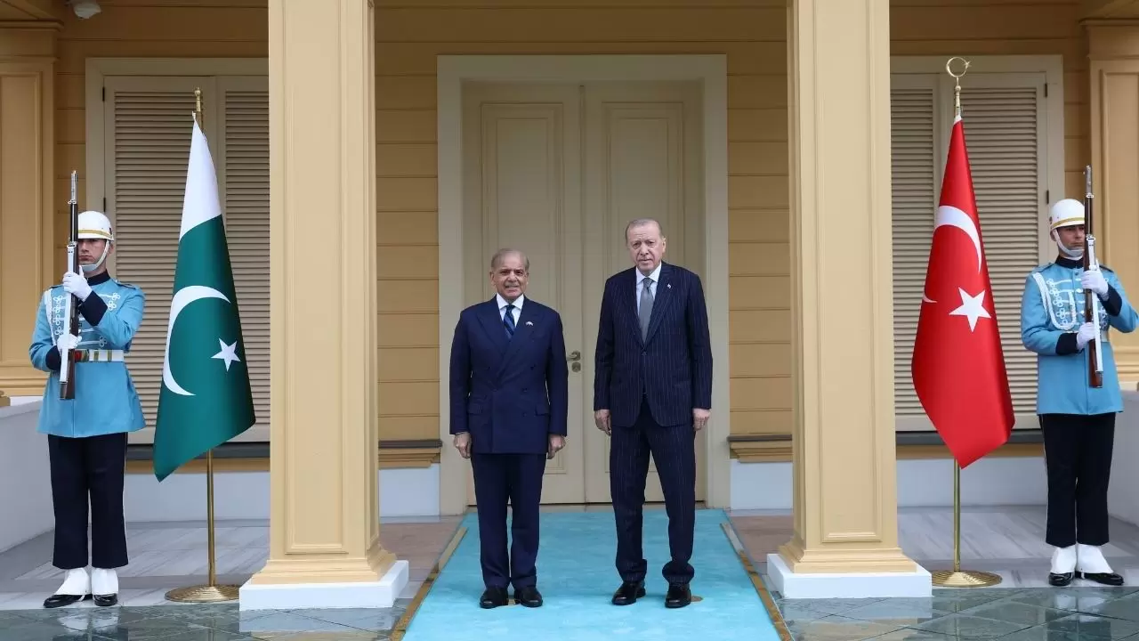 Cumhurbaşkanı Erdoğan'dan Pakistan Başbakanı Şerif'e Vahdettin Köşkü'nde resmi karşılama! 5