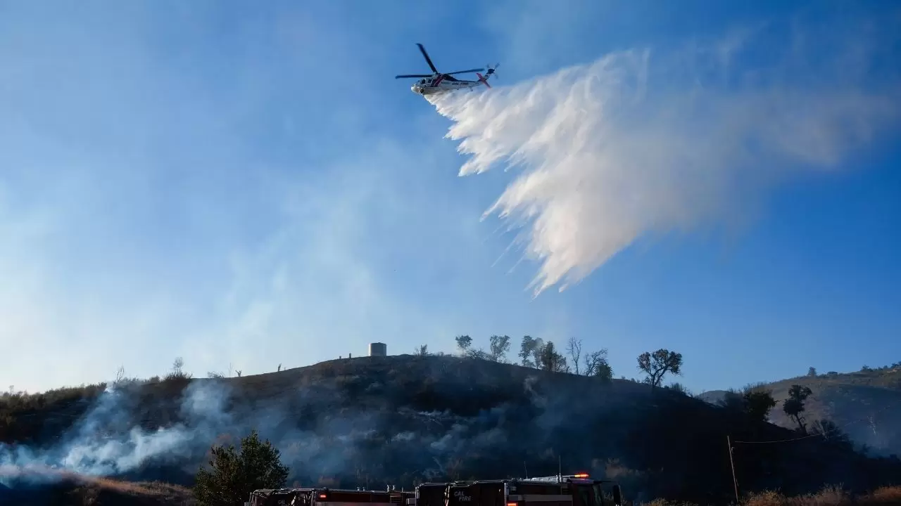 California'da 'Mines Fire' alarmı! 9