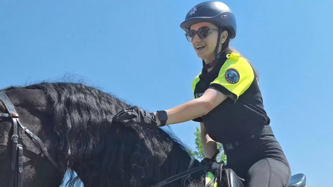NATO Zirvesi öncesi Başkentte atlı polis devriyesi: 'Tomris' ve 'Tulpar' ilgi odağı oldu 5