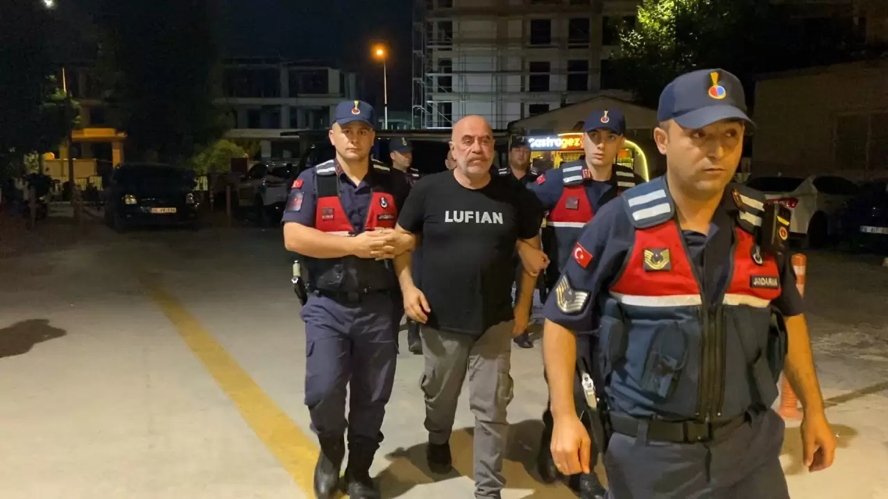 Ünlü yönetmene uyuşturucudan gözaltı 2