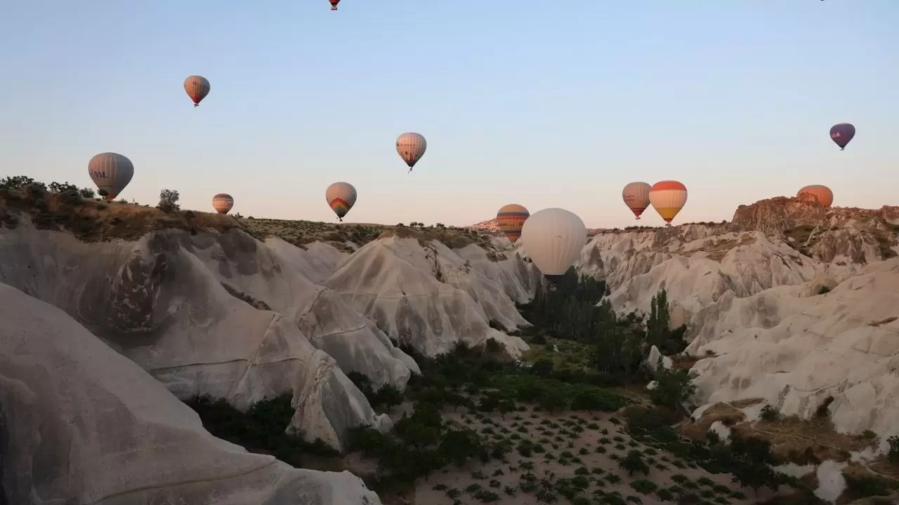 Kapadokya'da balon turizmi rekor kırdı! 6 ayda 306 bin turist gökyüzüne yükseldi 3