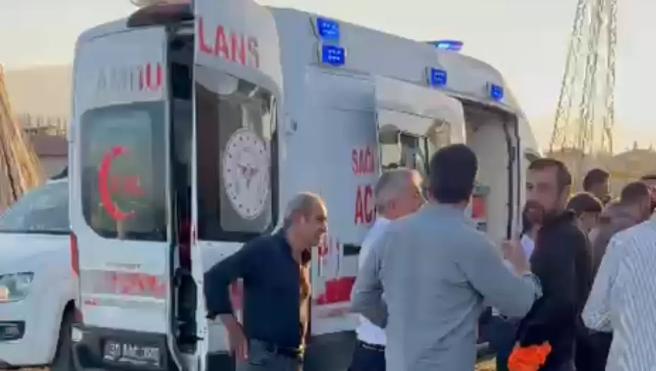 Yüksekova’da kara gün! Peş peşe feci kazalar: 1 ölü, 7 yaralı 9