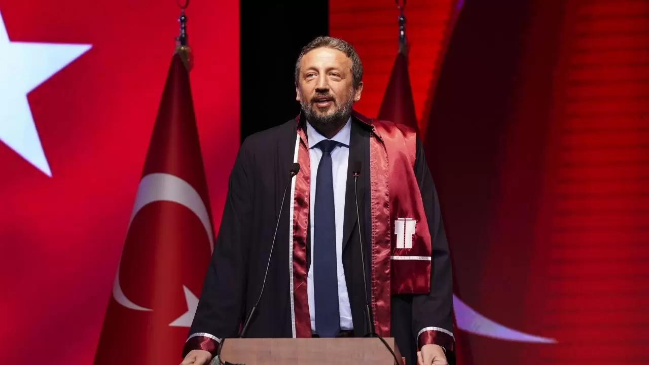Hidayet Türkoğlu'na İstanbul Topkapı Üniversitesi'nden fahri doktora ünvanı! 1
