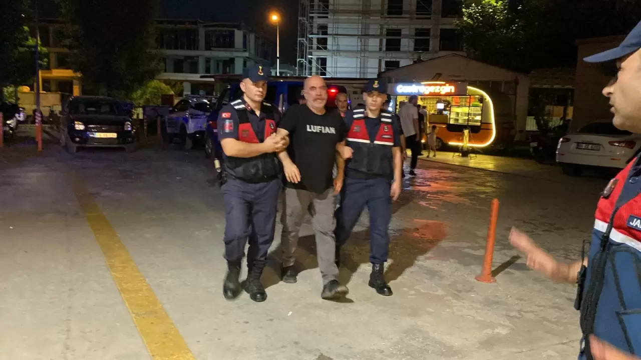Ünlü yönetmene uyuşturucudan gözaltı 4
