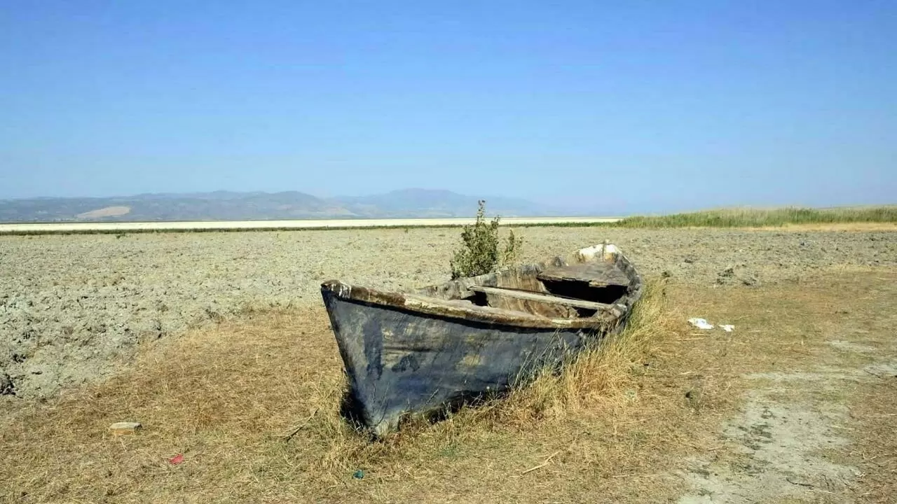 Marmara Gölü suyla yeniden hayat buldu! 2