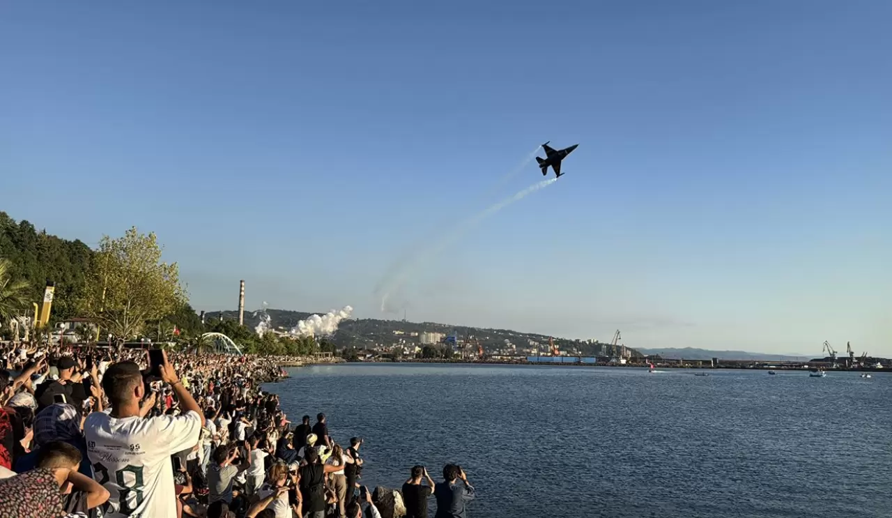Solotürk'ten unutulmaz şov 1