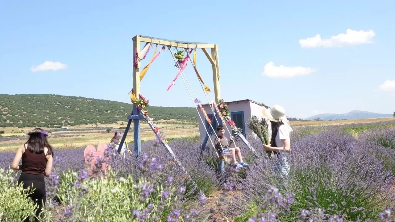 Isparta'nın mor cenneti Kuyucak, yerli ve yabancı turistleri ağırlıyor 4