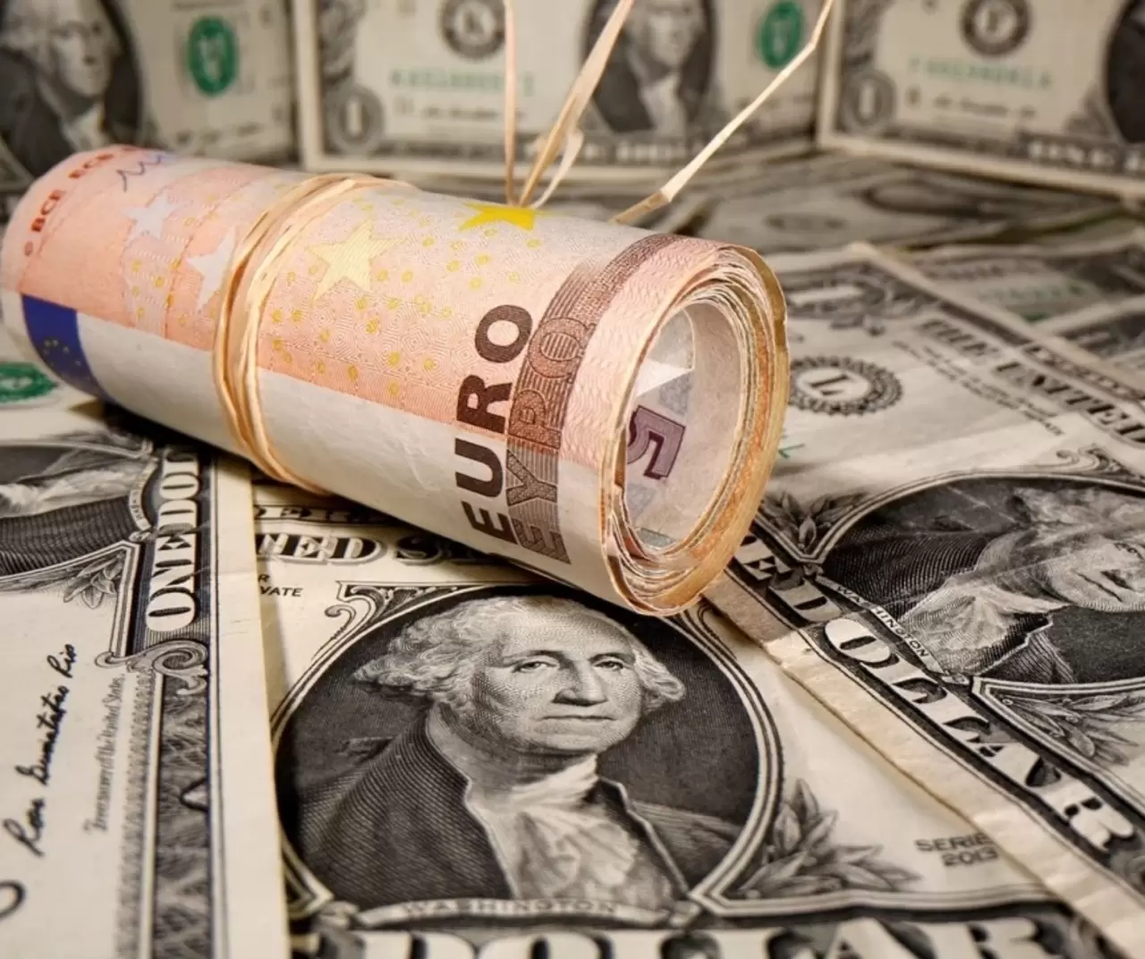Dolar ve avro güne nasıl başladı? 5