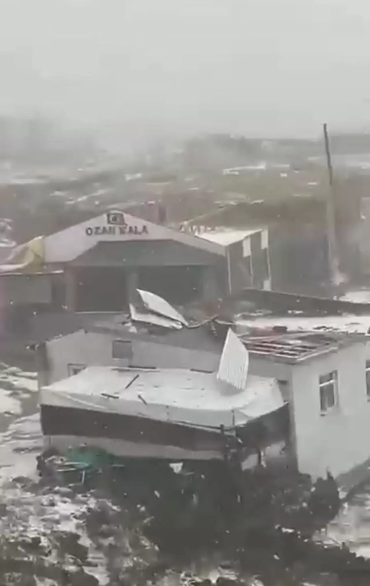 Çıldır'da dolu ve fırtına kabusu 3