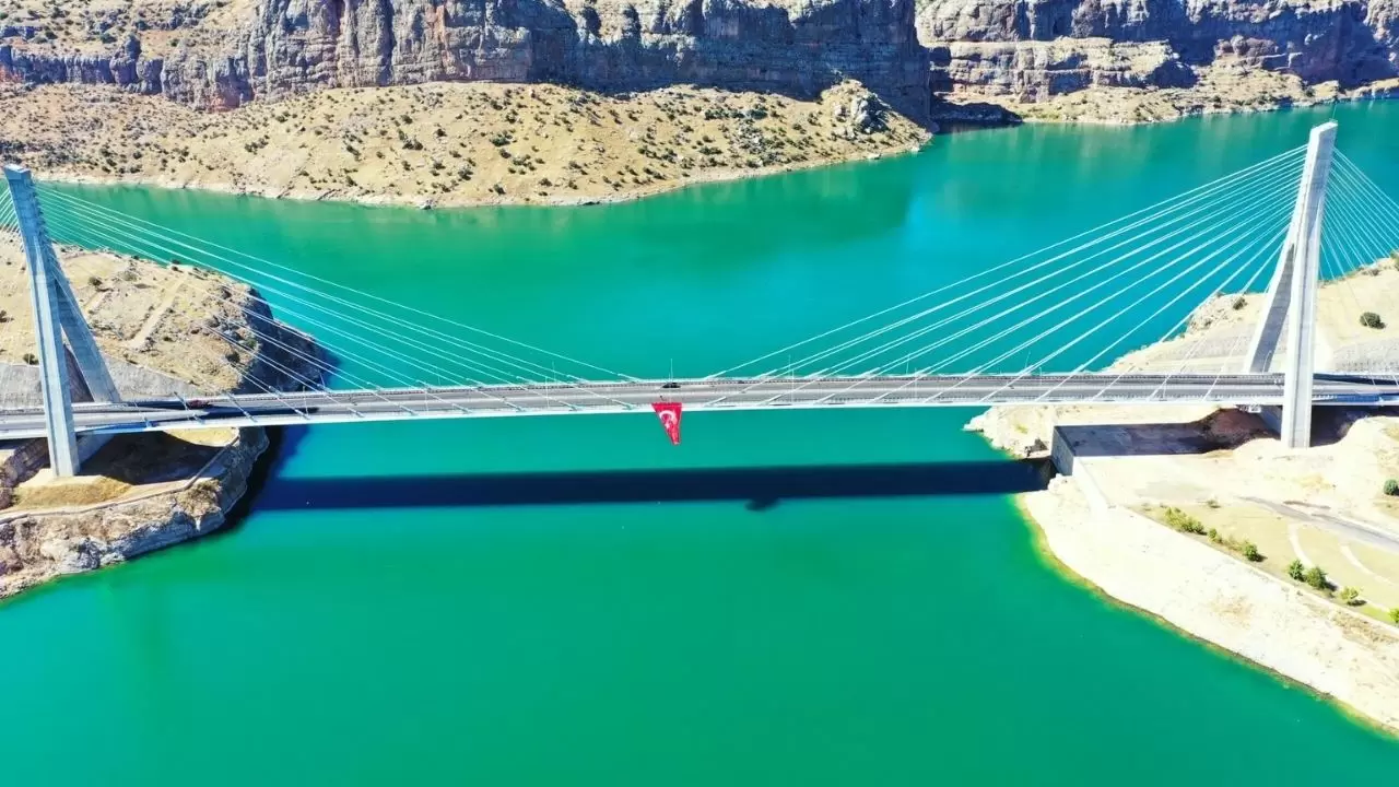 Türkiye’nin köprü ağı büyüyor: Son 24 yılda 4 bin 272 yeni köprü inşa edildi 1